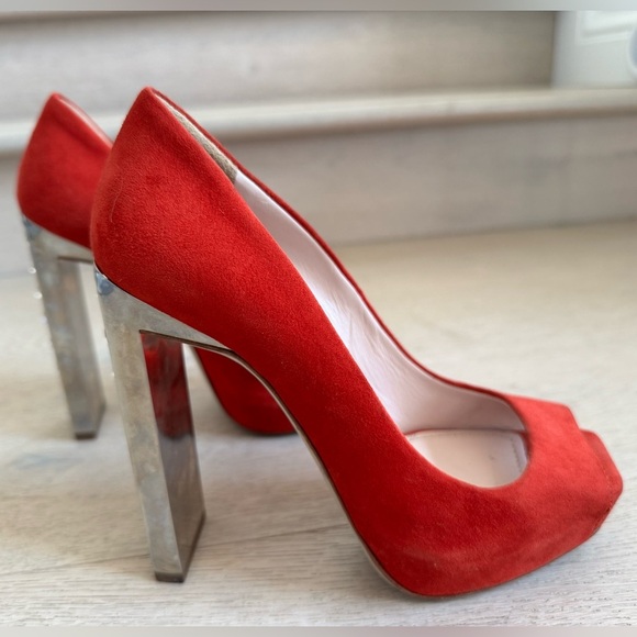 MIU MIU red suede peep toe crystal heels size 36 - Picture 4 of 12
